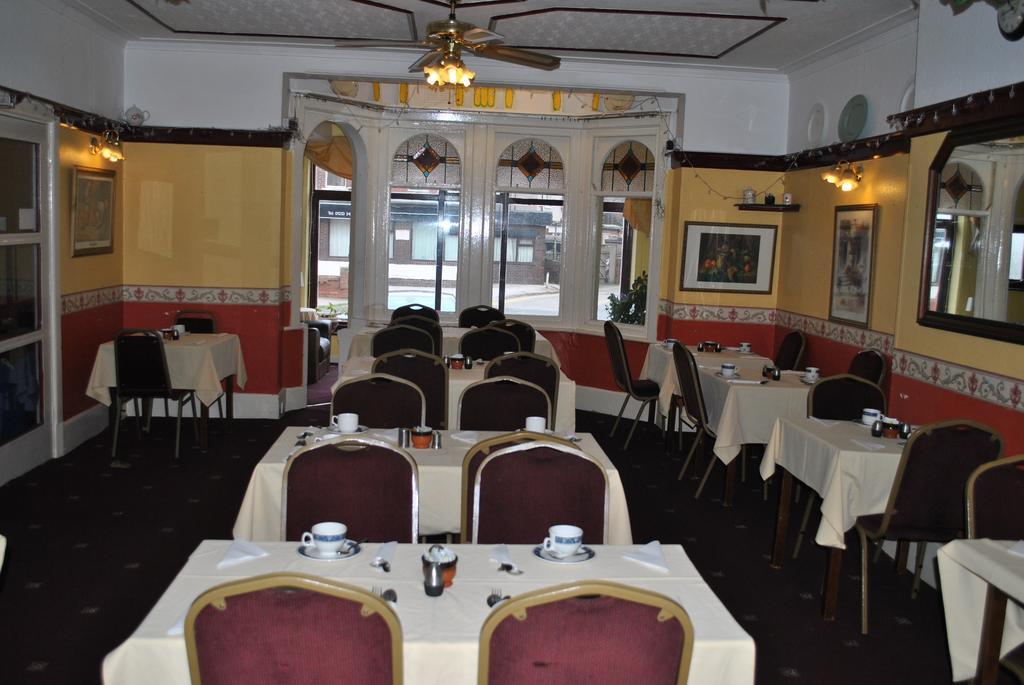Broadway Hotel 黑潭 外观 照片